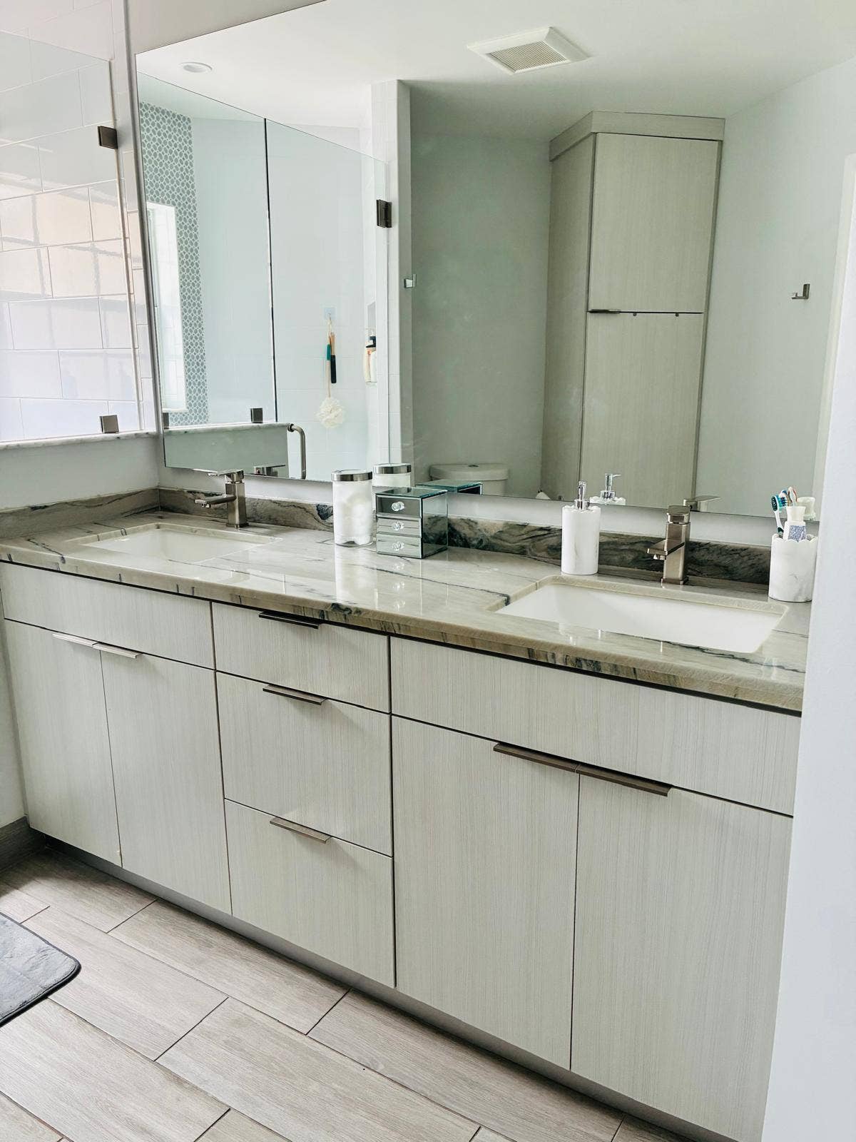 1051 NW 191ST Avenue, Pembroke Pines, FL 33029 MASTER BATH 2