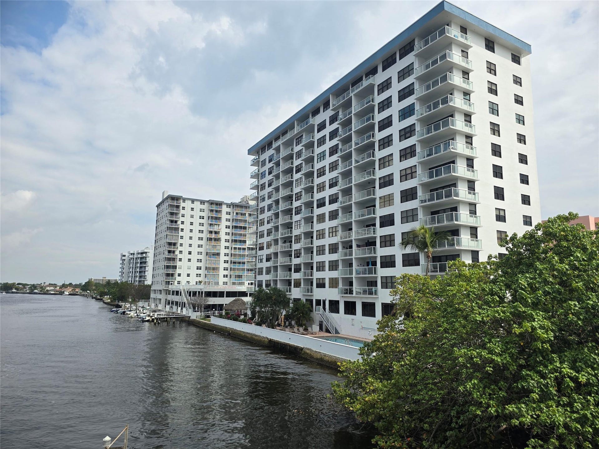 1401 N RIVERSIDE Drive, #405, Pompano Beach, Pompano Beach, FL 33062 Photo 4