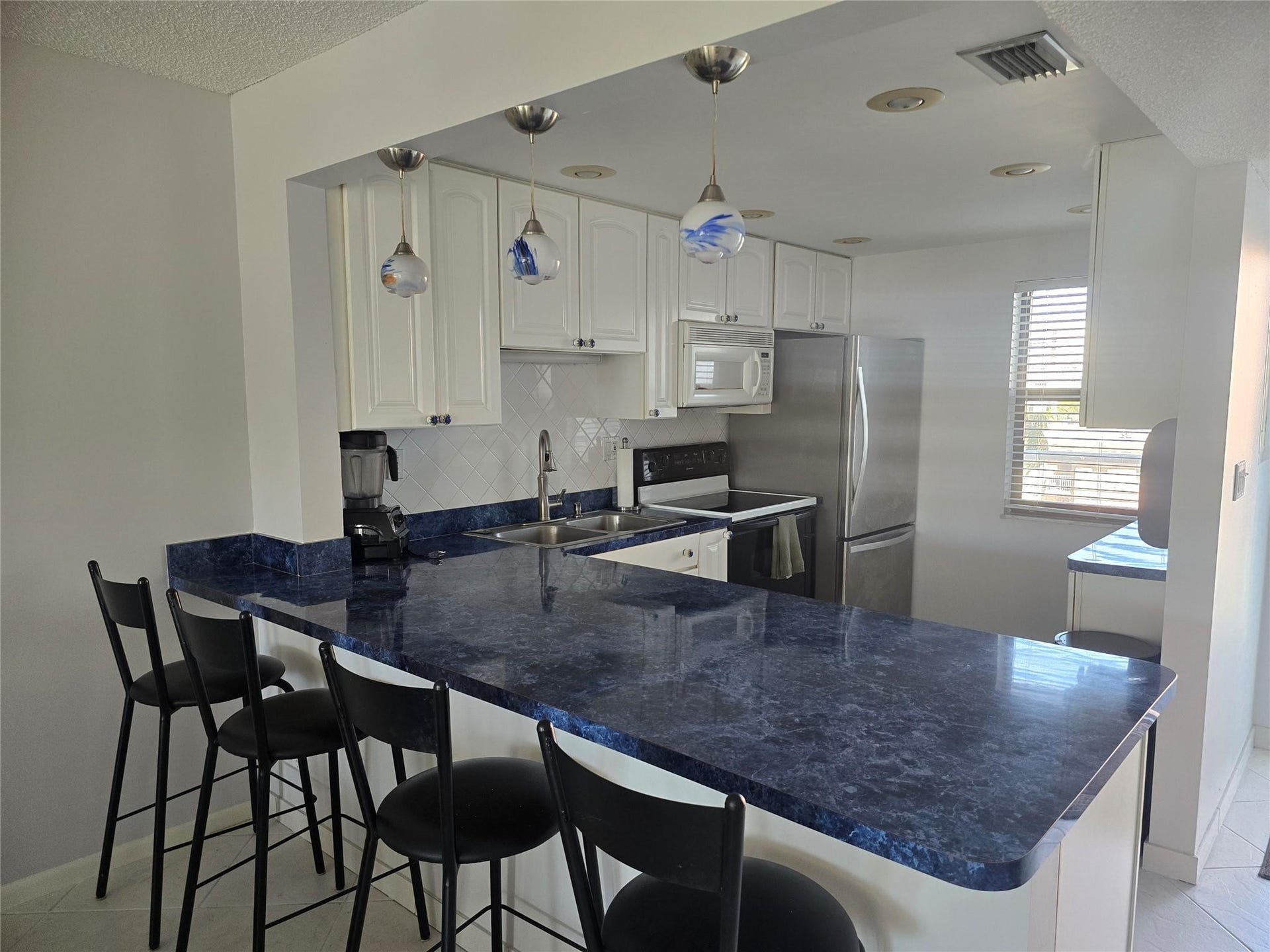 1401 N RIVERSIDE Drive, #405, Pompano Beach, Pompano Beach, FL 33062 Photo 12