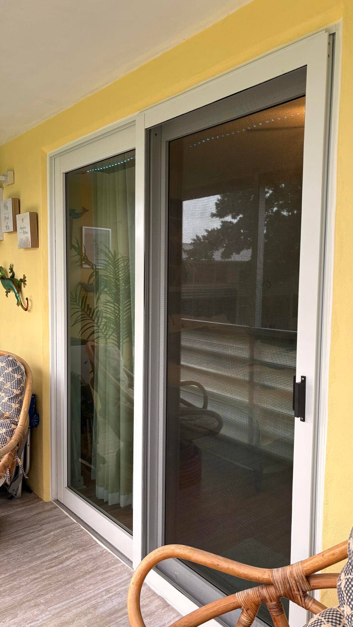 185 Canterbury H, West Palm Beach, FL 33417 Enjoy Fresh Air