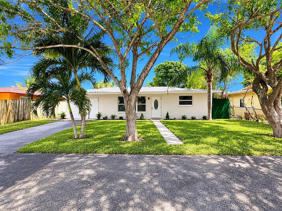 Property photo for 1940 NW 1ST Terrace, Pompano Beach, FL
