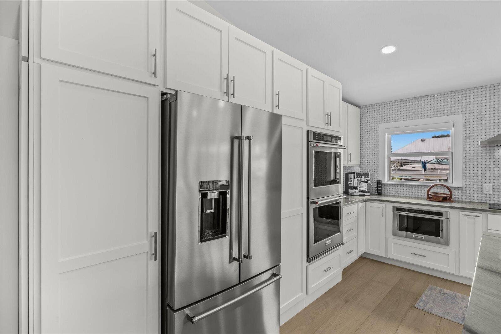 122 Queen Frederika Court, Hutchinson Island, FL 34949 Kitchen