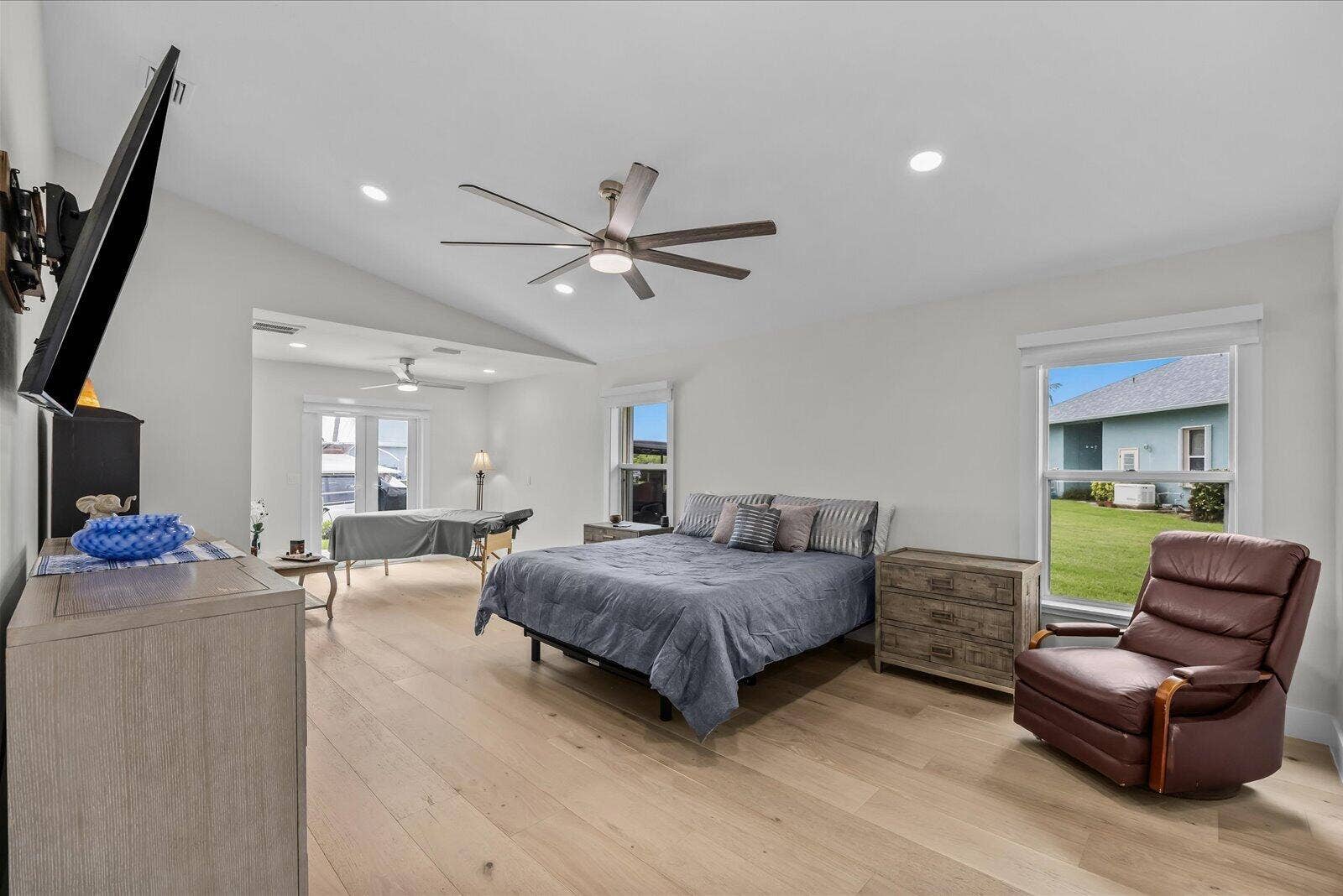 122 Queen Frederika Court, Hutchinson Island, FL 34949 Main Bedroom