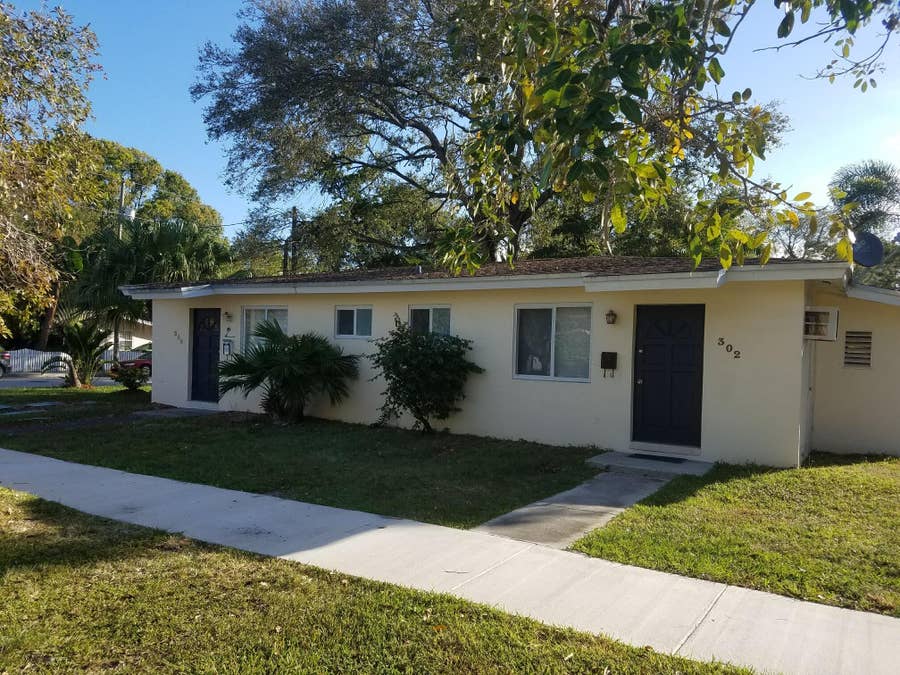Property photo for 300 SW 10TH Avenue, Fort Lauderdale, FL