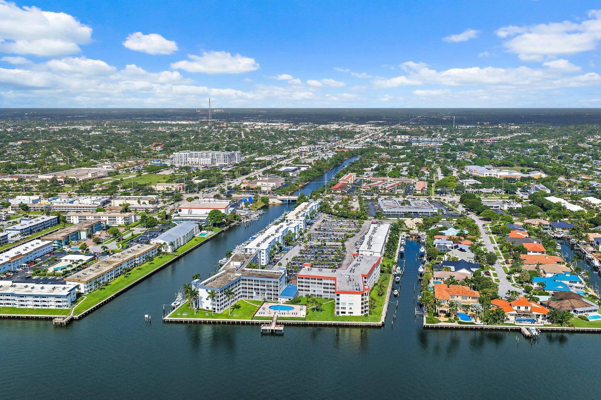 100 PARADISE HARBOUR Boulevard, #202, North Palm Beach, FL 33408 007-100ParadiseHarbourBoulevard-NorthPal
