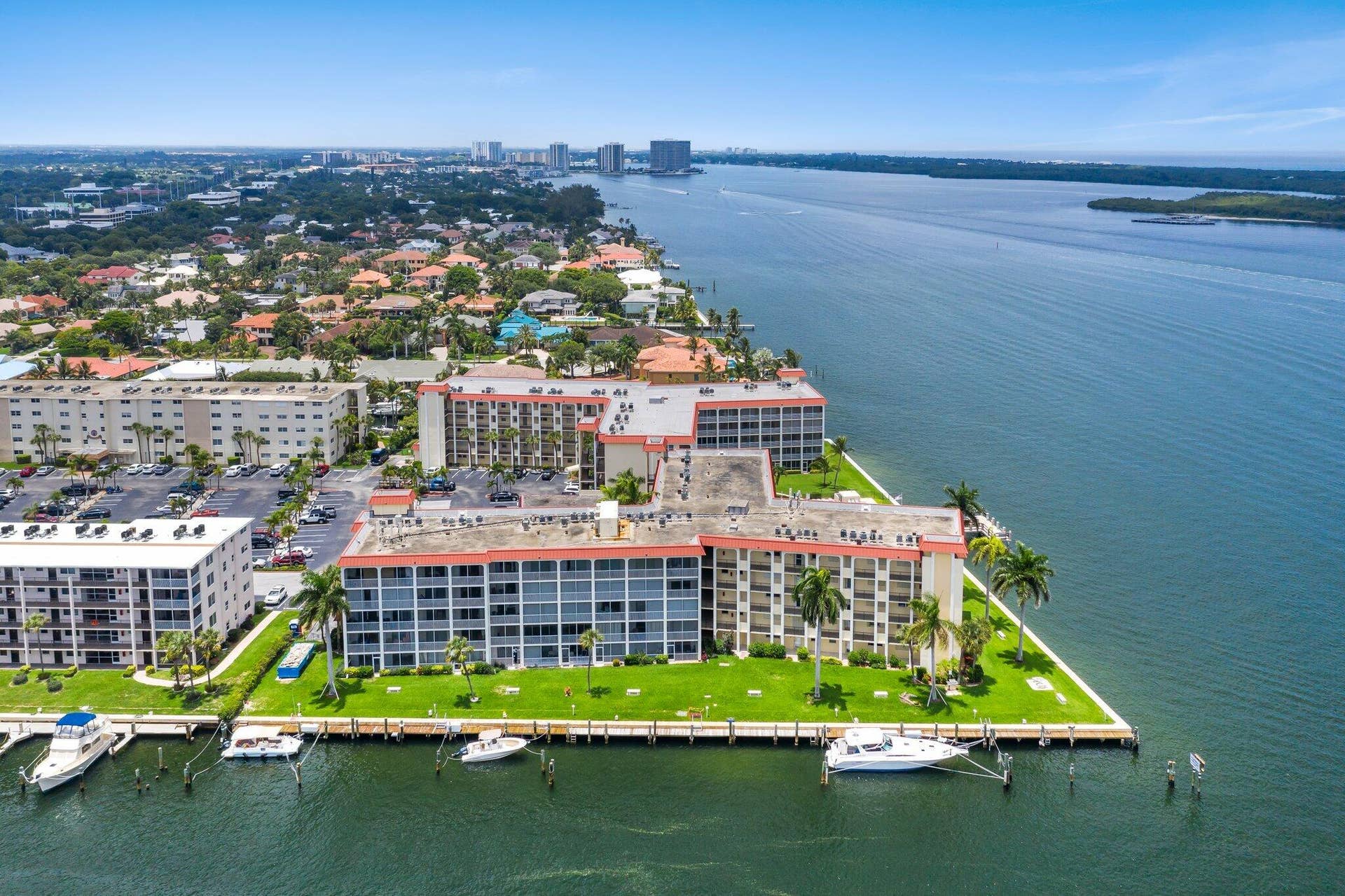 100 PARADISE HARBOUR Boulevard, #202, North Palm Beach, FL 33408 013-100ParadiseHarbourBoulevard-NorthPal
