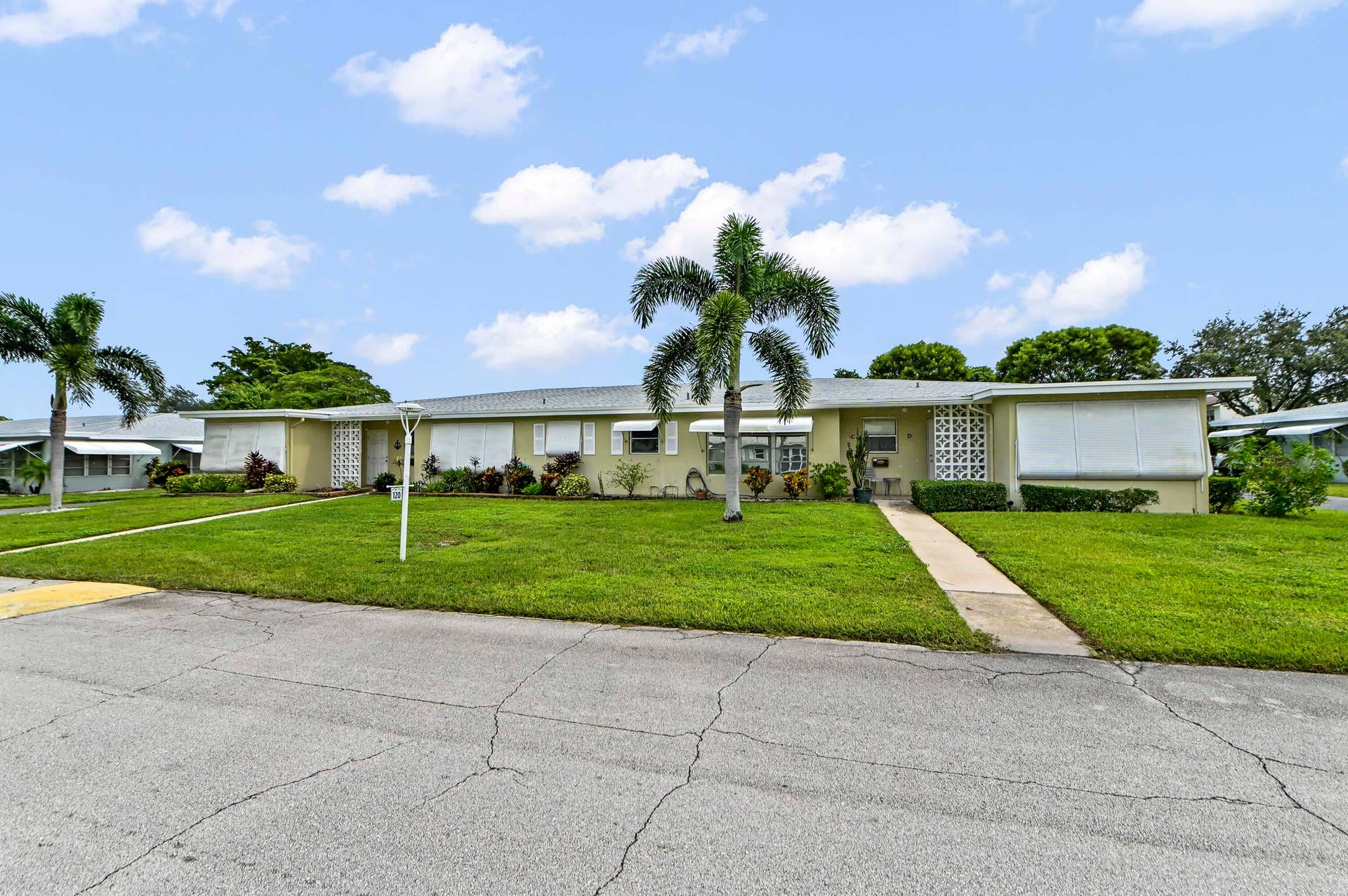 120 HIGH POINT Boulevard, #C, Delray Beach, FL 33445 02 Front 02
