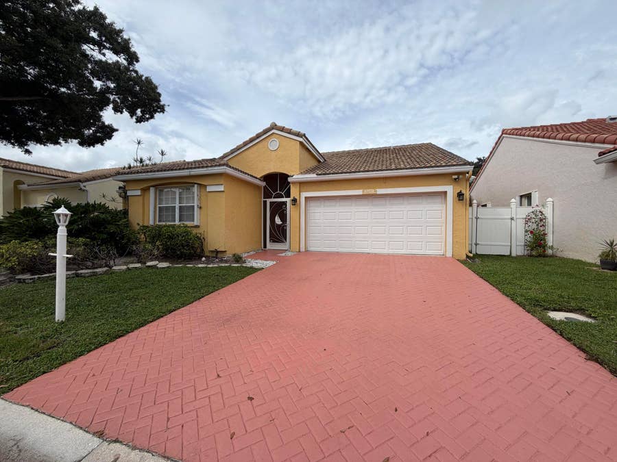 Property photo for 10174 PLUM Street, Palm Beach Gardens, FL