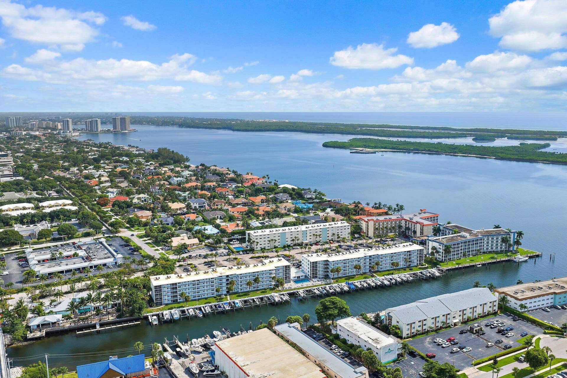 100 PARADISE HARBOUR Boulevard, #202, North Palm Beach, North Palm Beach, FL 33408 005-100ParadiseHarbourBoulevard-NorthPal