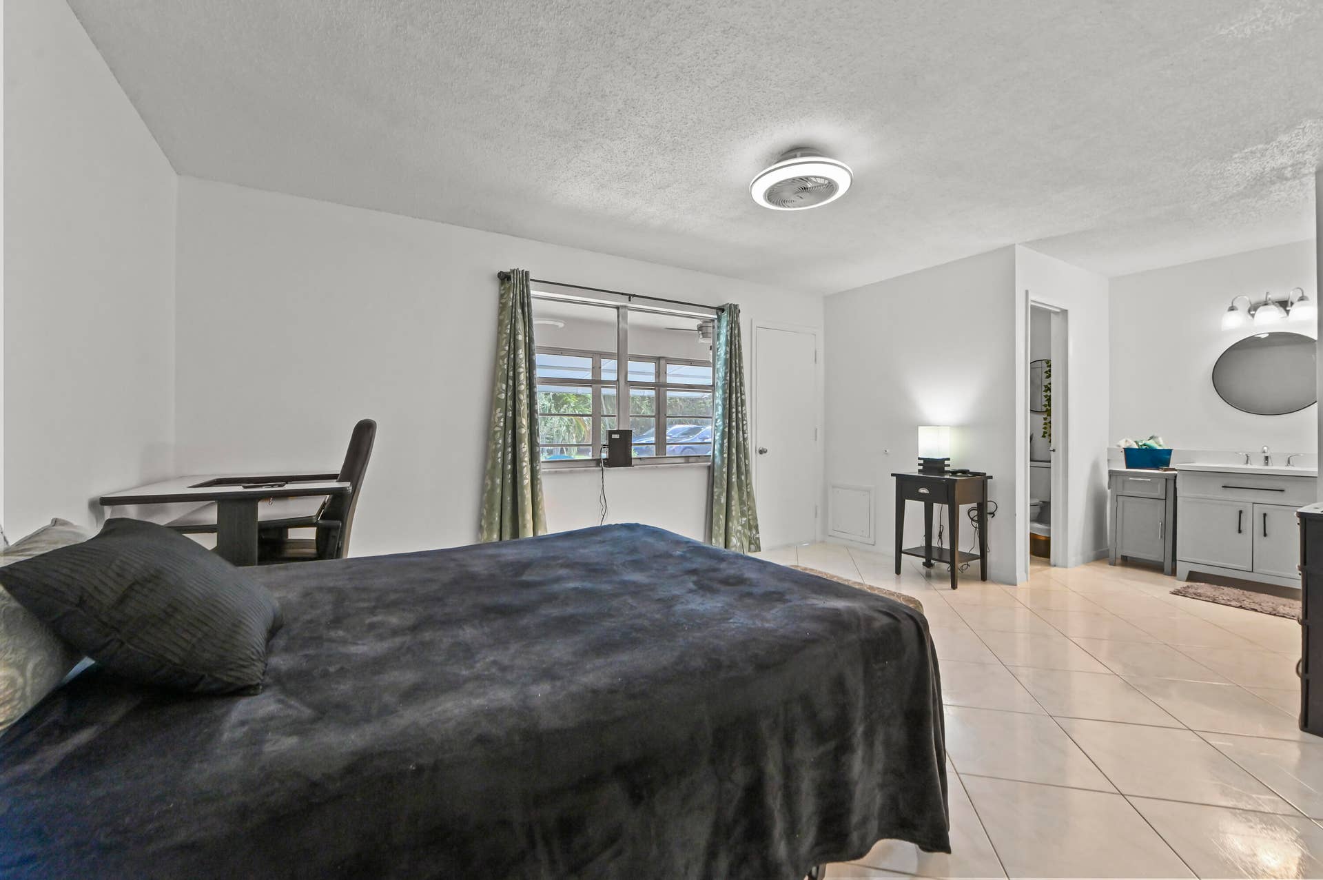 120 HIGH POINT Boulevard, #C, Delray Beach, FL 33445 19 Bedroom 04