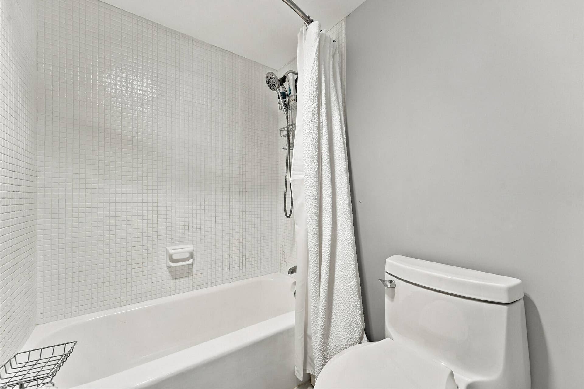 2nd bathroom