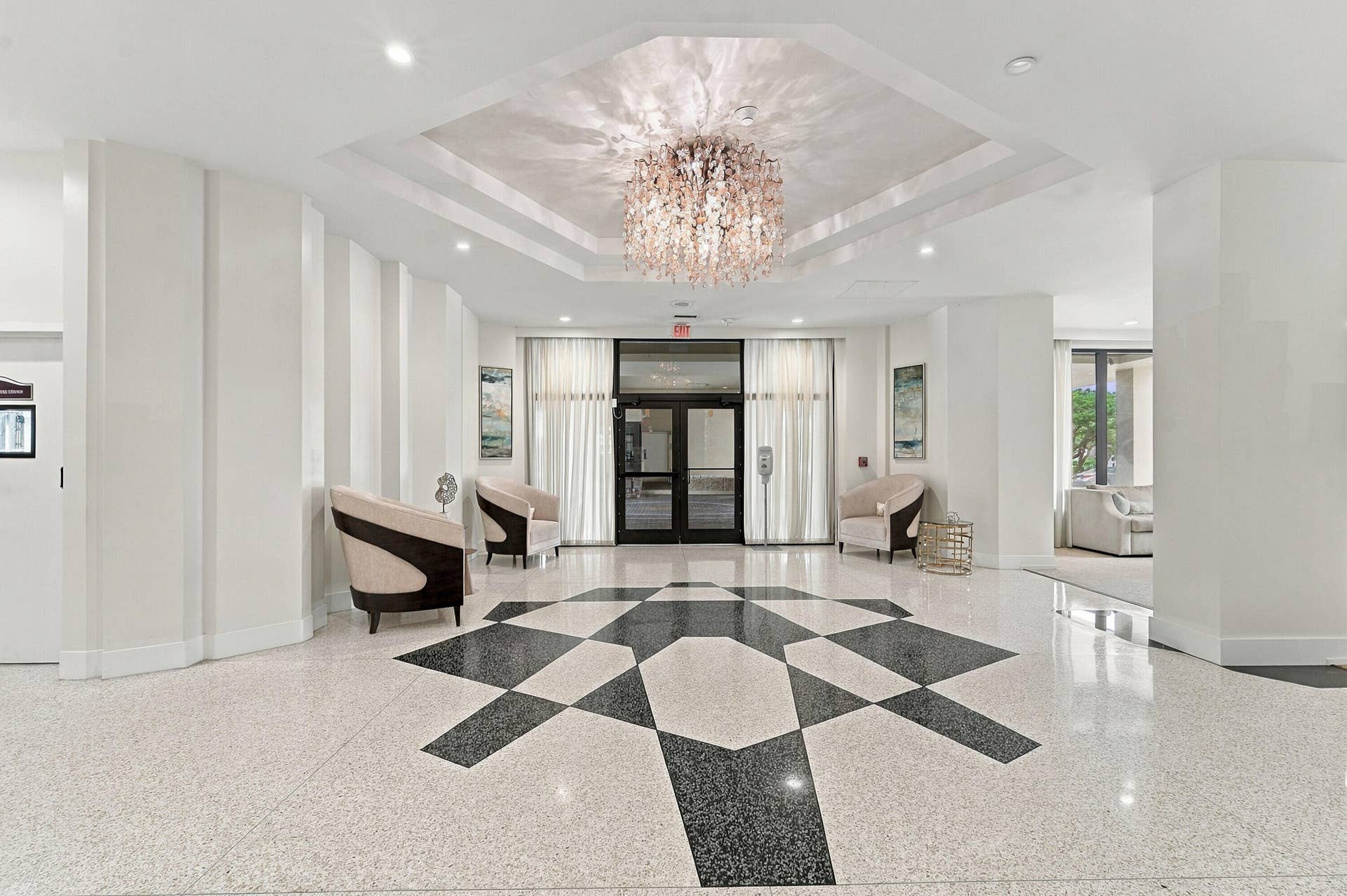 Beautiful lobby