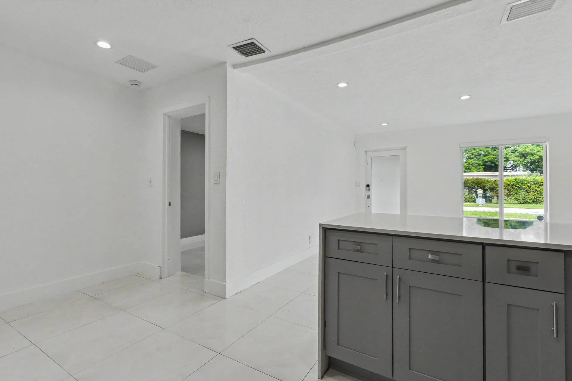 6320 ADAMS Street, Hollywood, FL 33023 6320-21