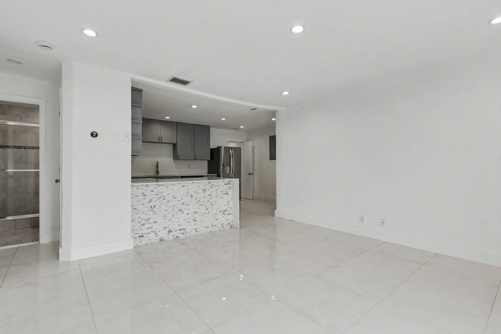 6320 ADAMS Street, Hollywood, FL 33023 6320-15