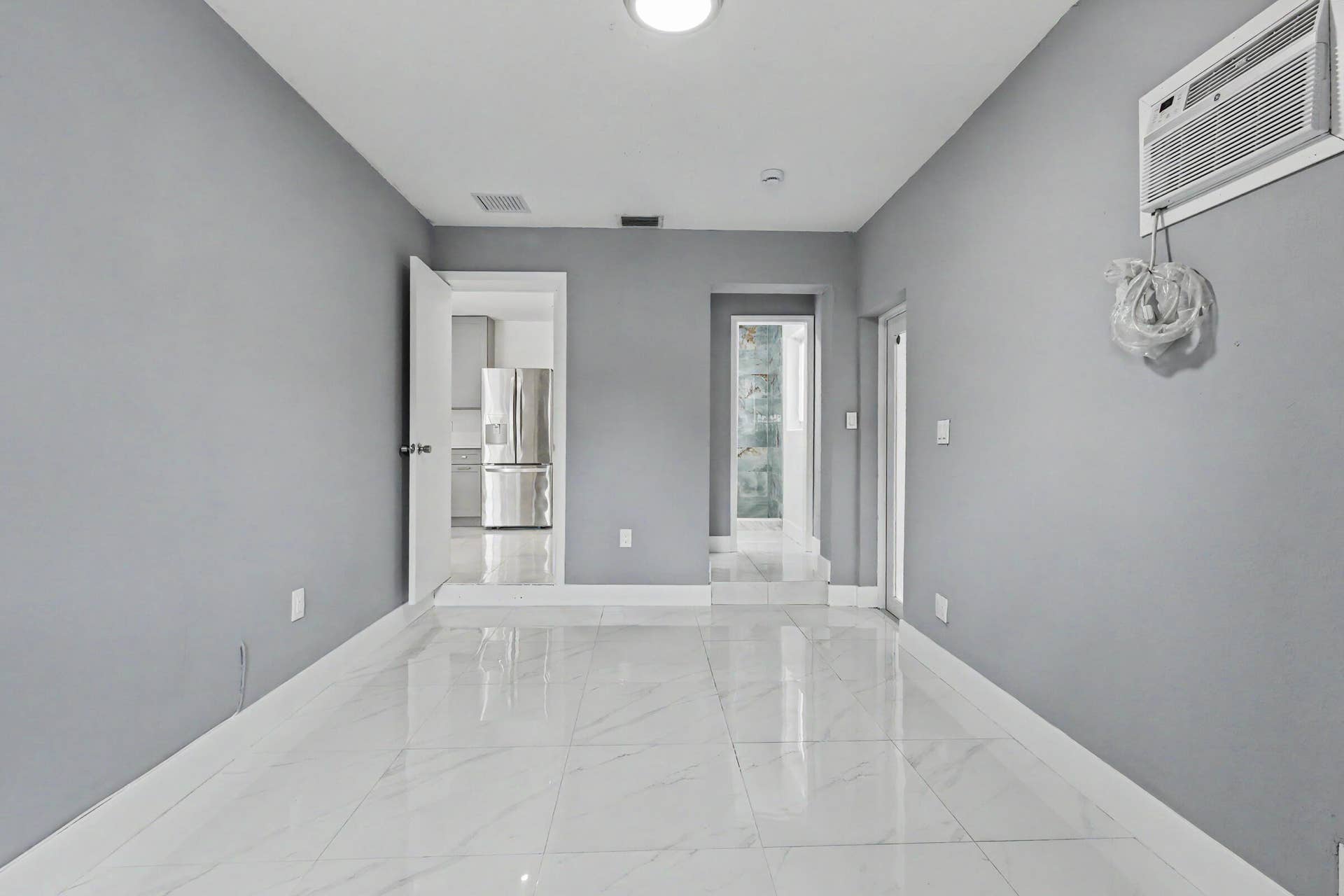 6320 ADAMS Street, Hollywood, FL 33023 6320-23
