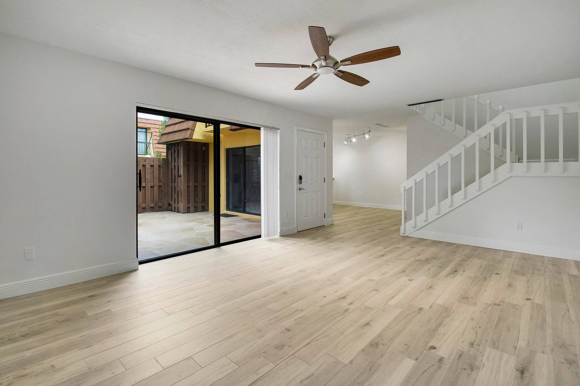 825 Center Street, #30b, Jupiter, FL 33458 House2-7