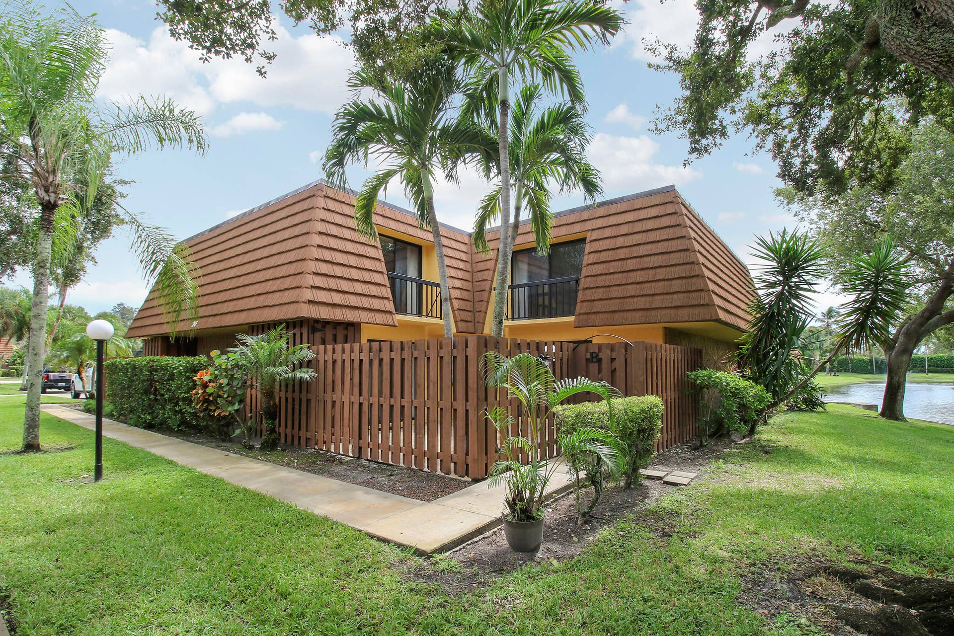 825 Center Street, #30b, Jupiter, FL 33458 House2-38