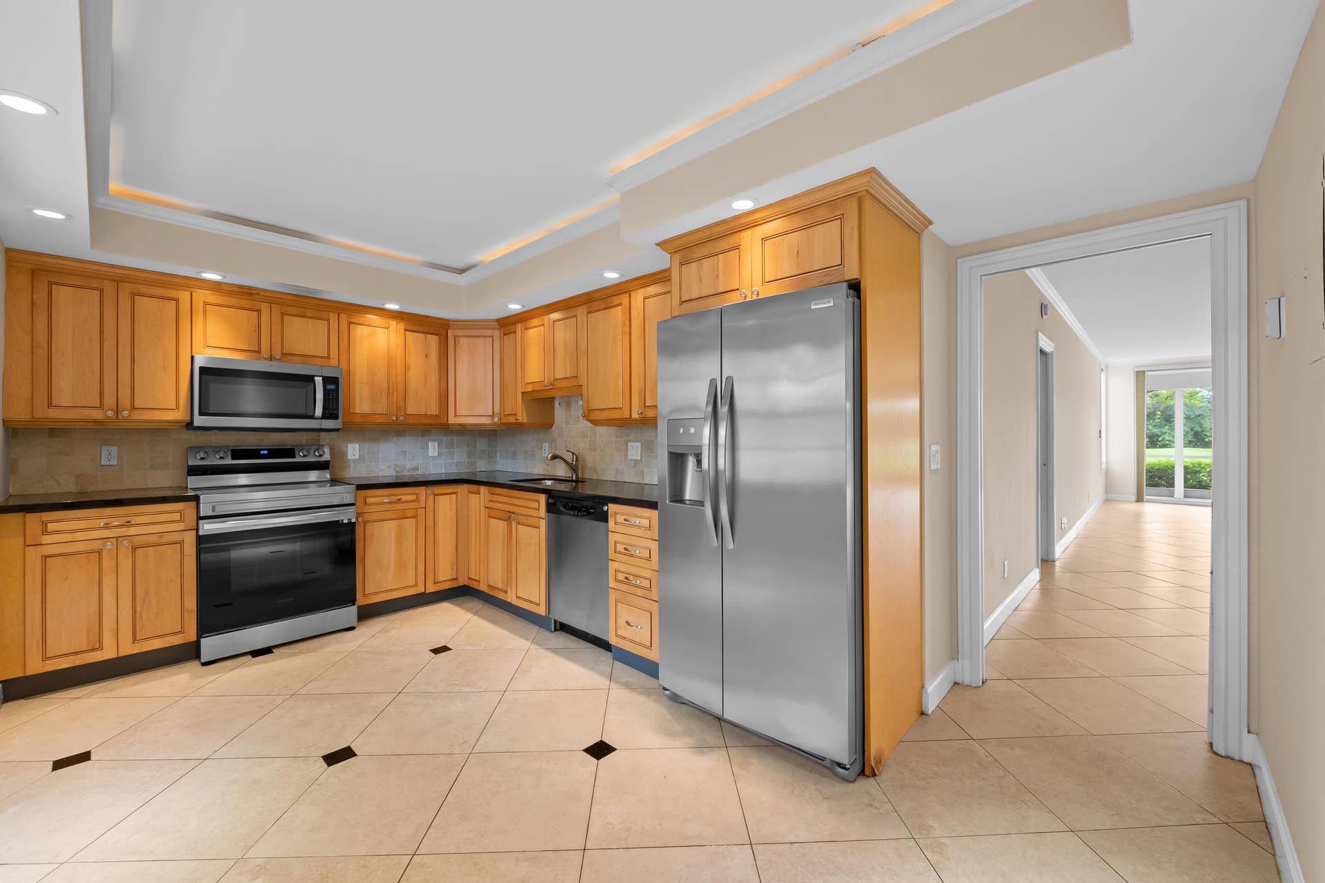 4000 CYPRESS GROVE Way, #103, Pompano Beach, FL 33069 DSC_5430