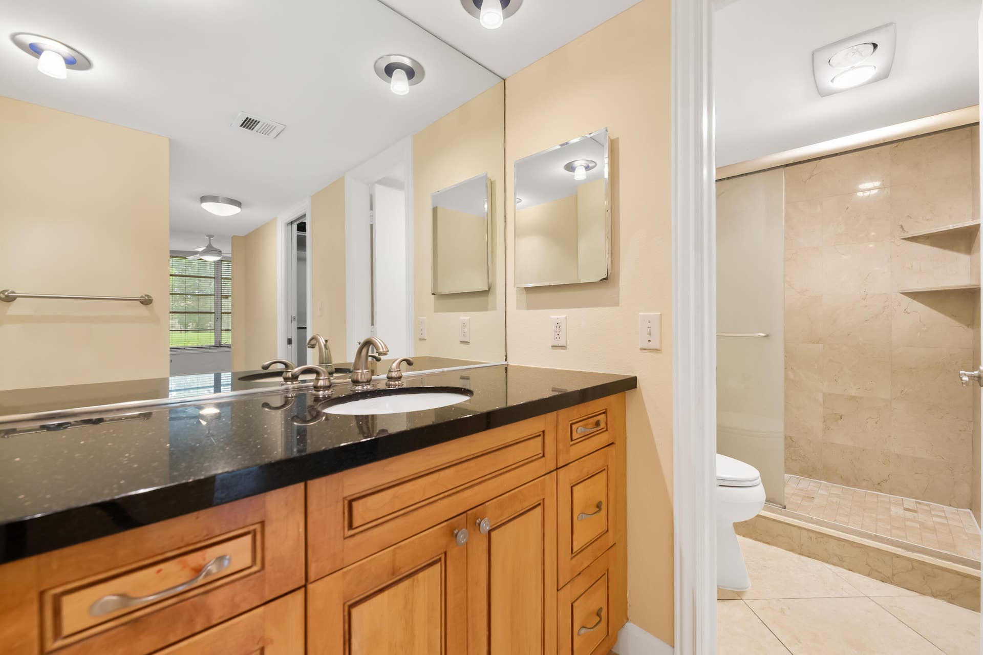 4000 CYPRESS GROVE Way, #103, Pompano Beach, FL 33069 DSC_5382