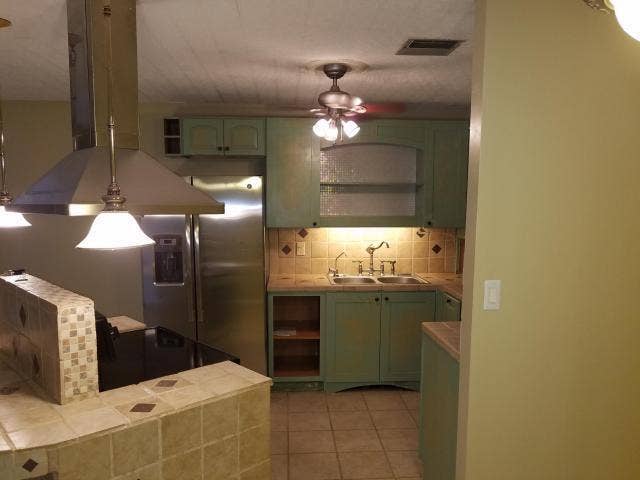 5725 FERNLEY Drive E, #7, West Palm Beach, West Palm Beach, FL 33415 20180619171644234395000000-o