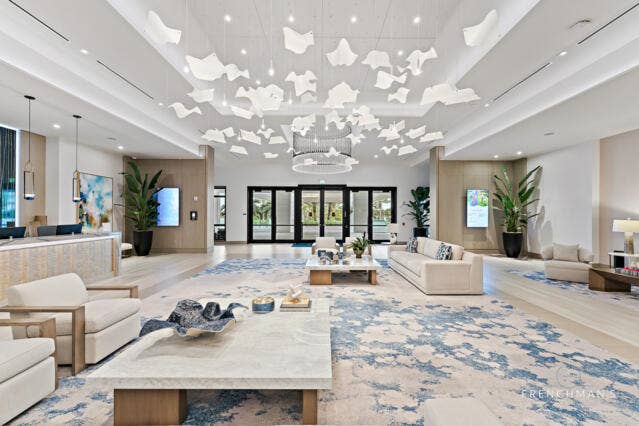 Clubhouse_Lobby