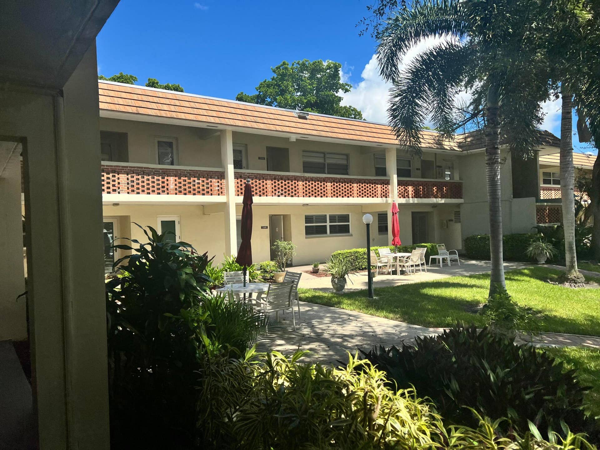 2800 NE 14TH ST Street, #204, Pompano Beach, FL 33062 IMG_0429