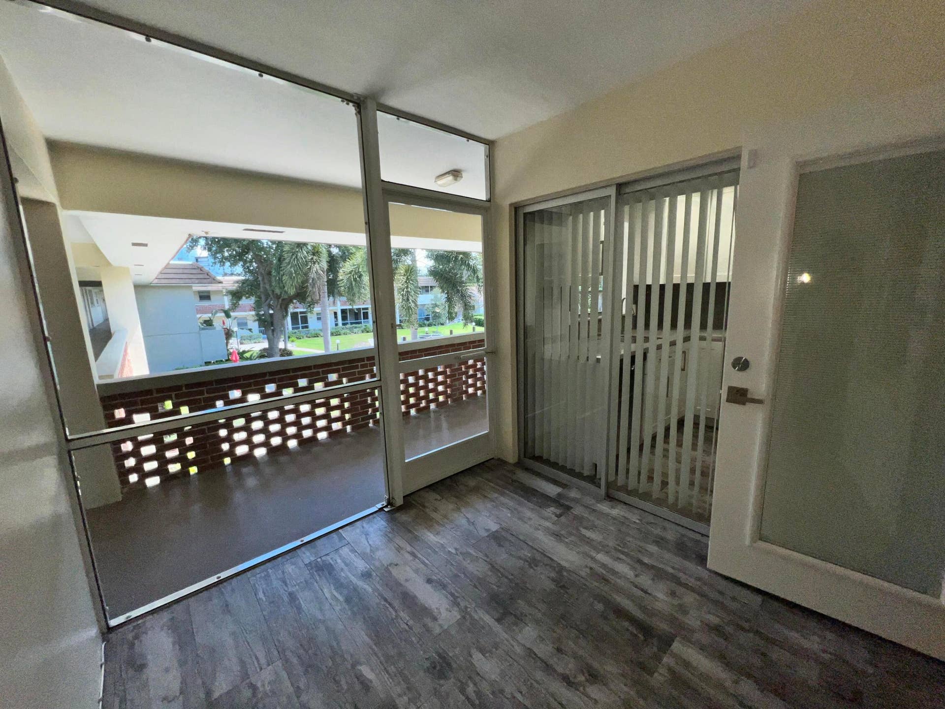 2800 NE 14TH ST Street, #204, Pompano Beach, FL 33062 IMG_0438
