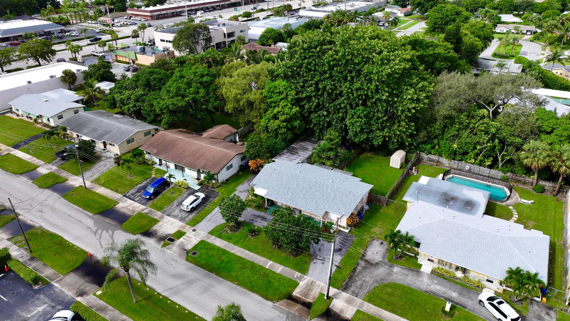 315 Northlake Drive, #315/317, North Palm Beach, FL 33408 dji_fly_20261002_101522_0087_17910273678