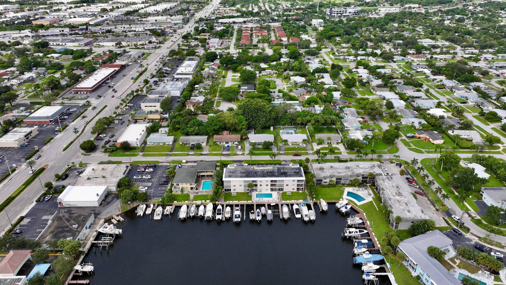 315 Northlake Drive, #315/317, North Palm Beach, FL 33408 dji_fly_20261002_101714_0096_17910273623