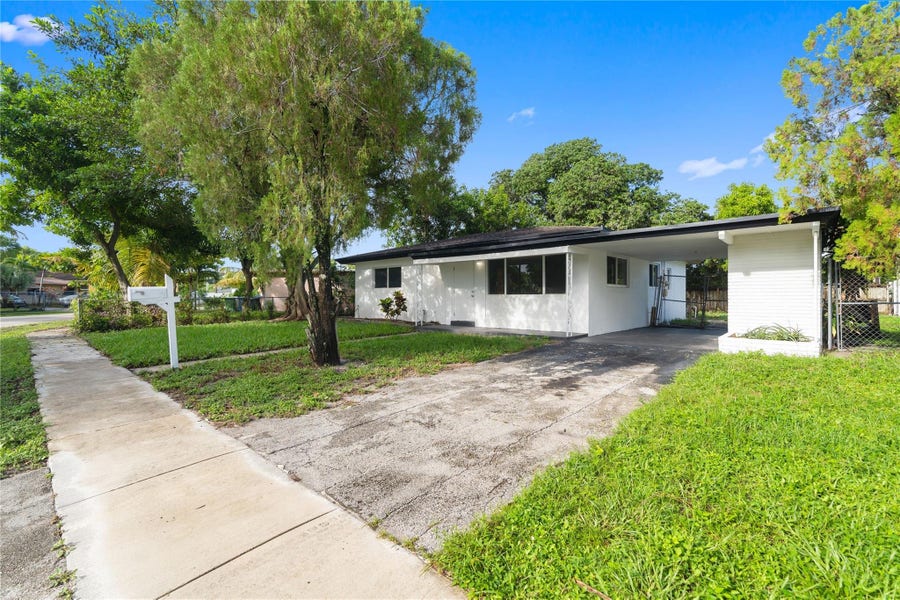 Property photo for 2001 NW 14TH Avenue, Fort Lauderdale, FL