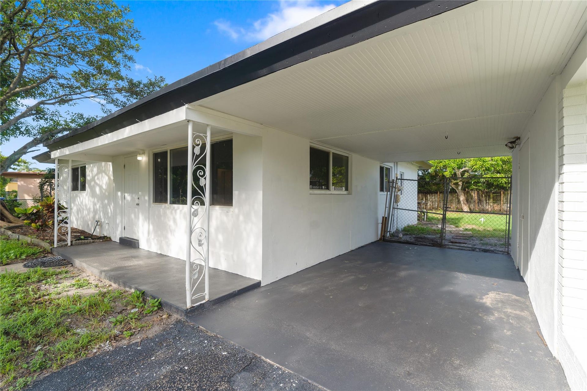 2001 NW 14TH Avenue, Fort Lauderdale, FL 33311 Photo 30