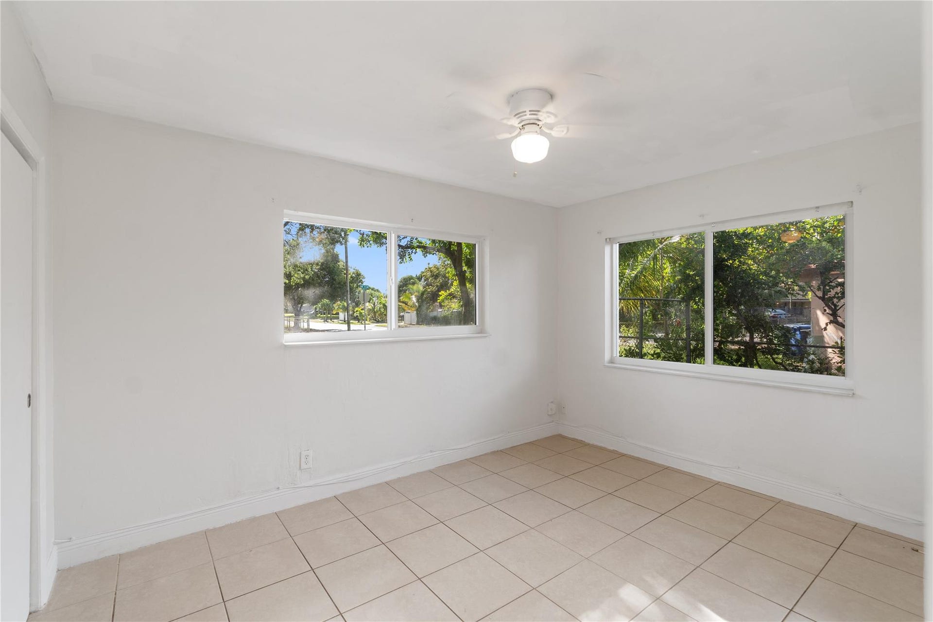 2001 NW 14TH Avenue, Fort Lauderdale, FL 33311 Photo 21