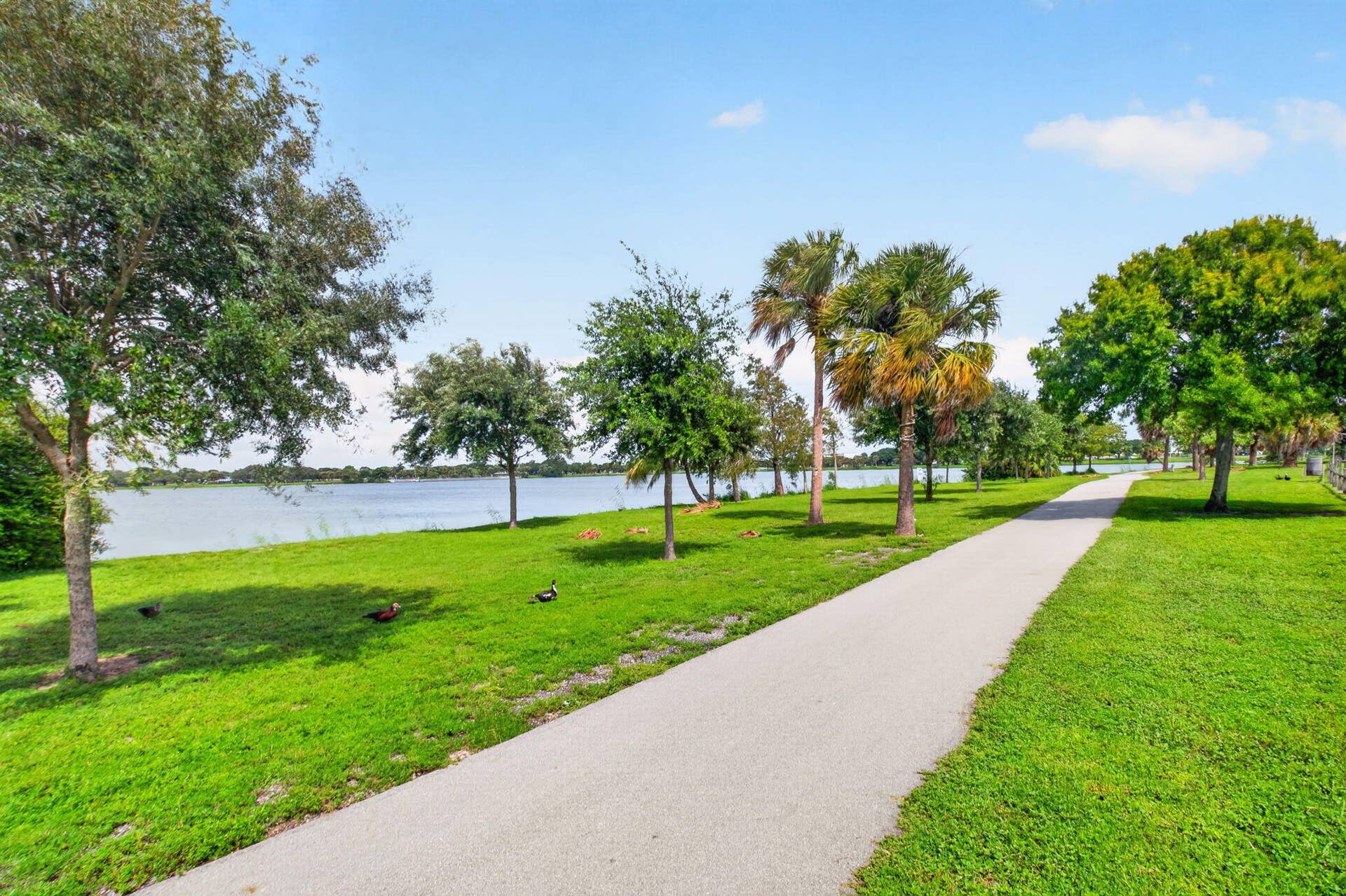 2290 SUNSET Avenue, #20, Lake Worth Beach, FL 33461 community waterfront/walking path