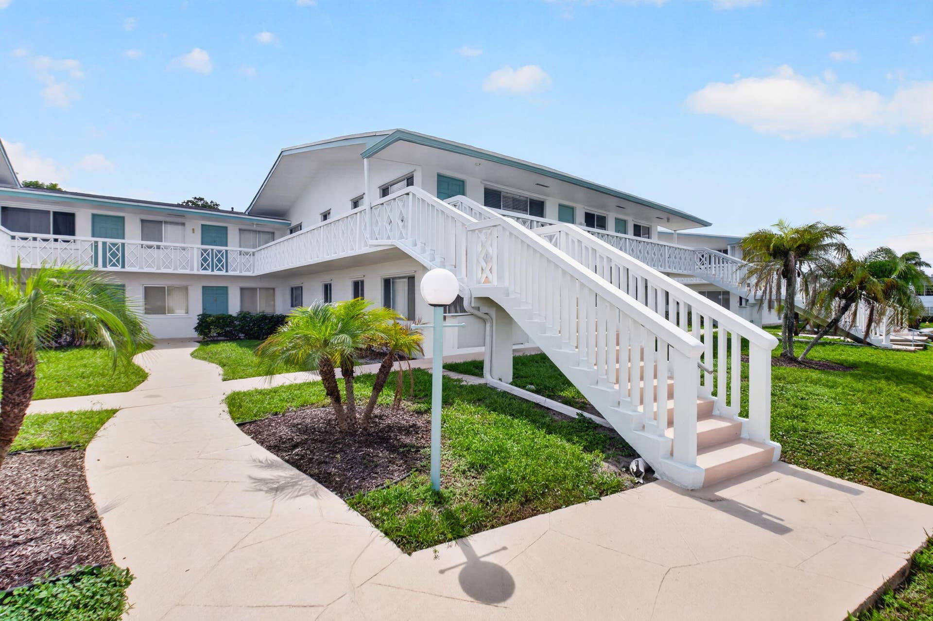 2290 SUNSET Avenue, #20, Lake Worth Beach, FL 33461 2-web-or-mls-DSC_8175
