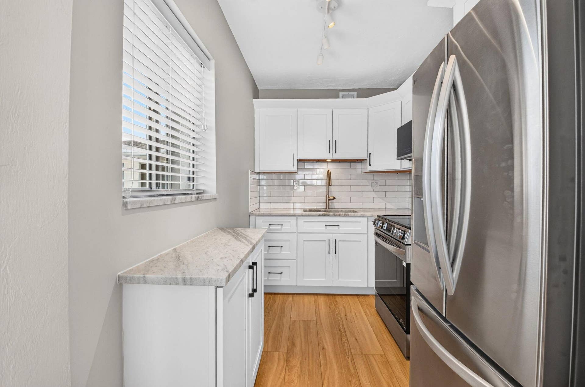 2290 SUNSET Avenue, #20, Lake Worth Beach, FL 33461 10-web-or-mls-DSC_8106