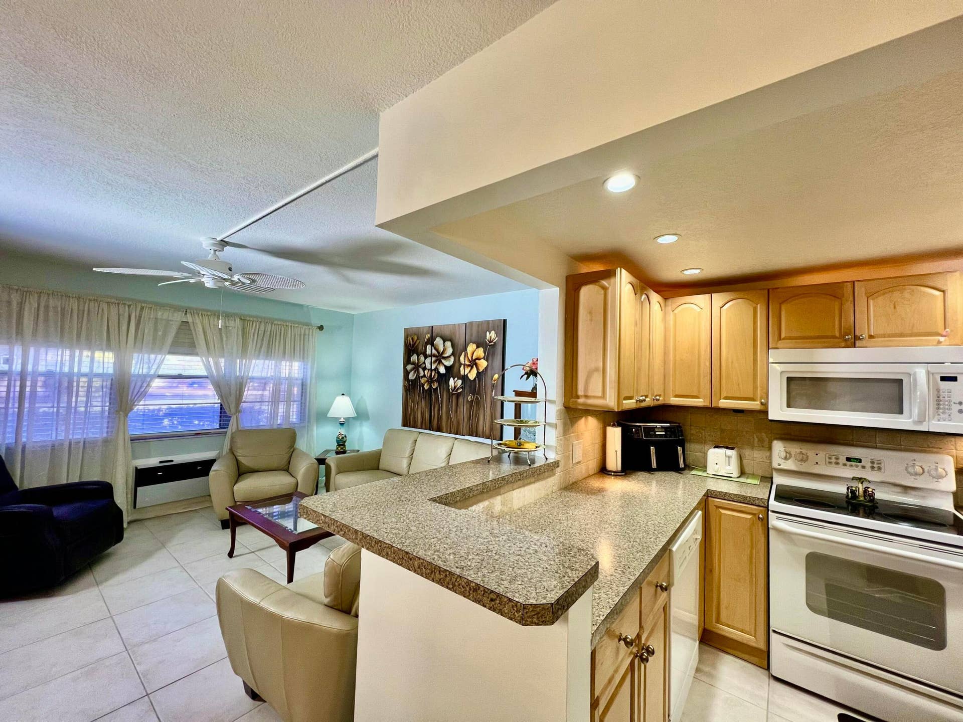 43 TILFORD C, Deerfield Beach, FL 33442 tempImageRLKliA