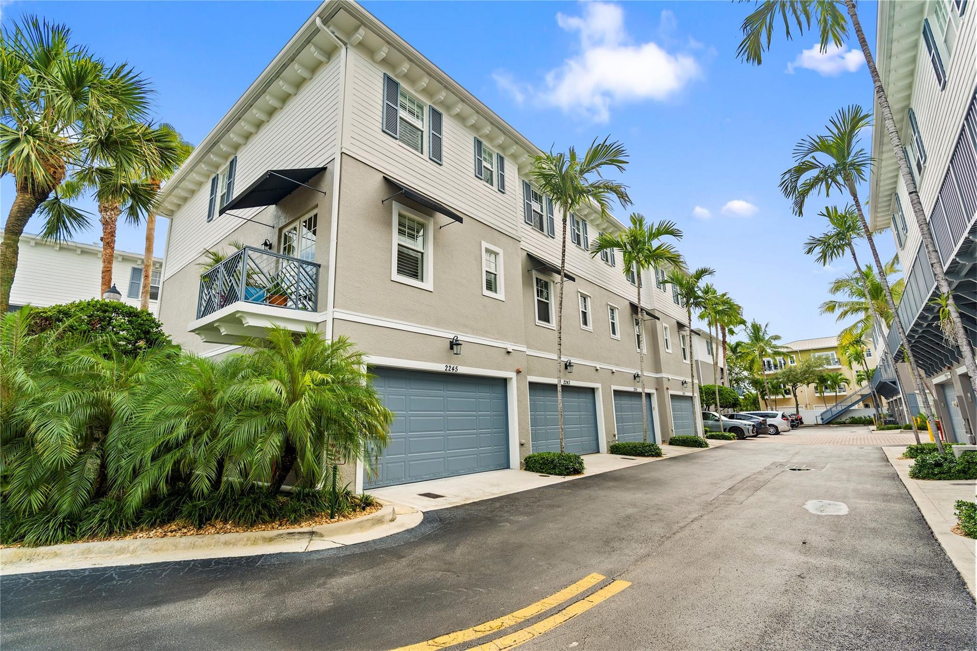2243 NE 9TH Avenue, Wilton Manors, FL 33305 Photo 28