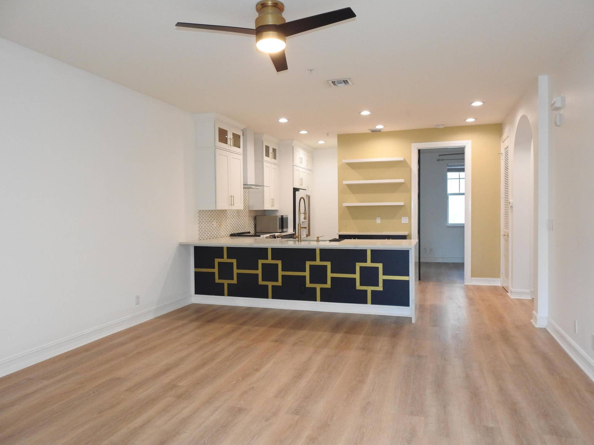 2243 NE 9TH Avenue, Wilton Manors, FL 33305 DSCN2780