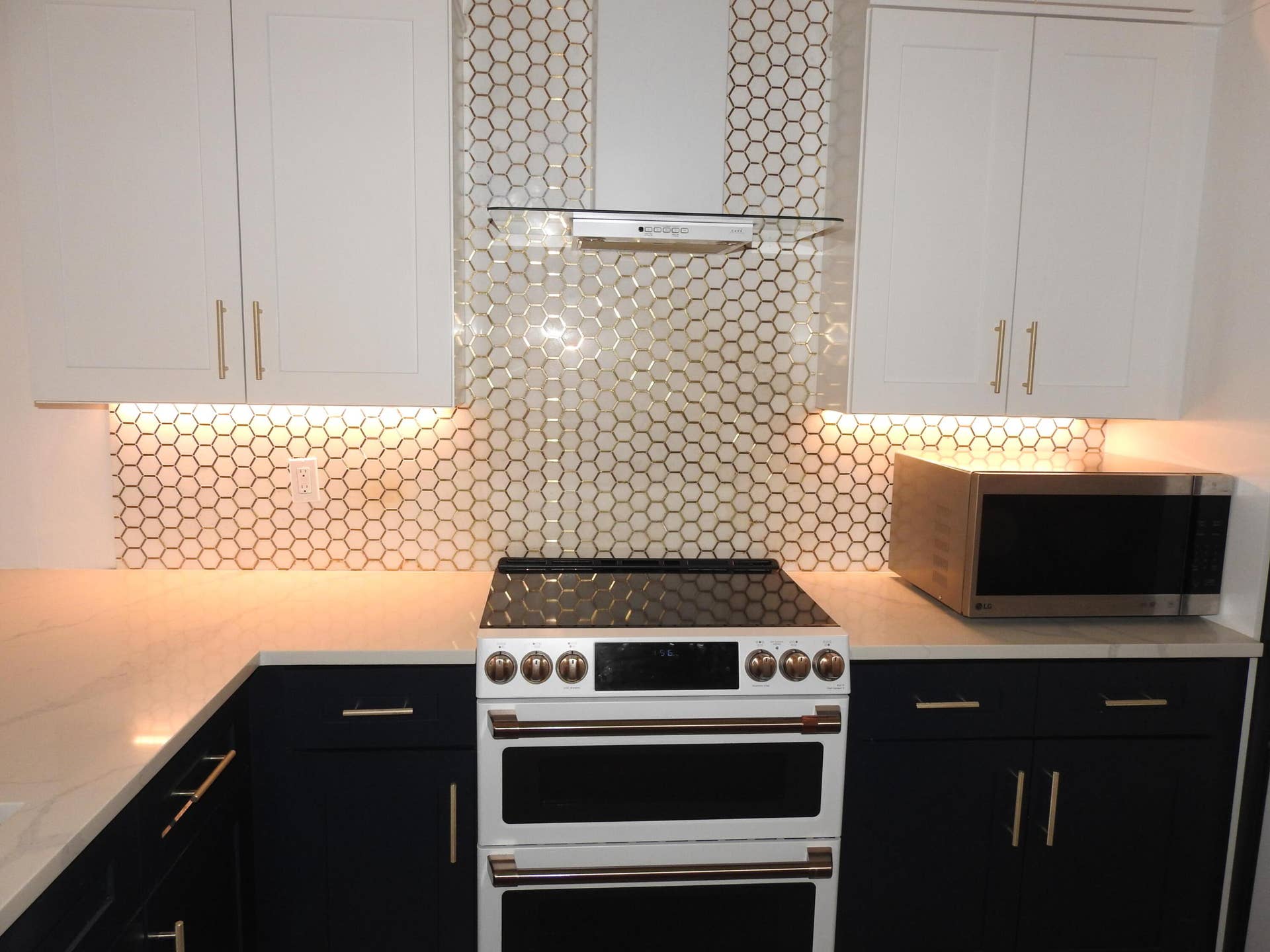 2243 NE 9TH Avenue, Wilton Manors, FL 33305 DSCN2787