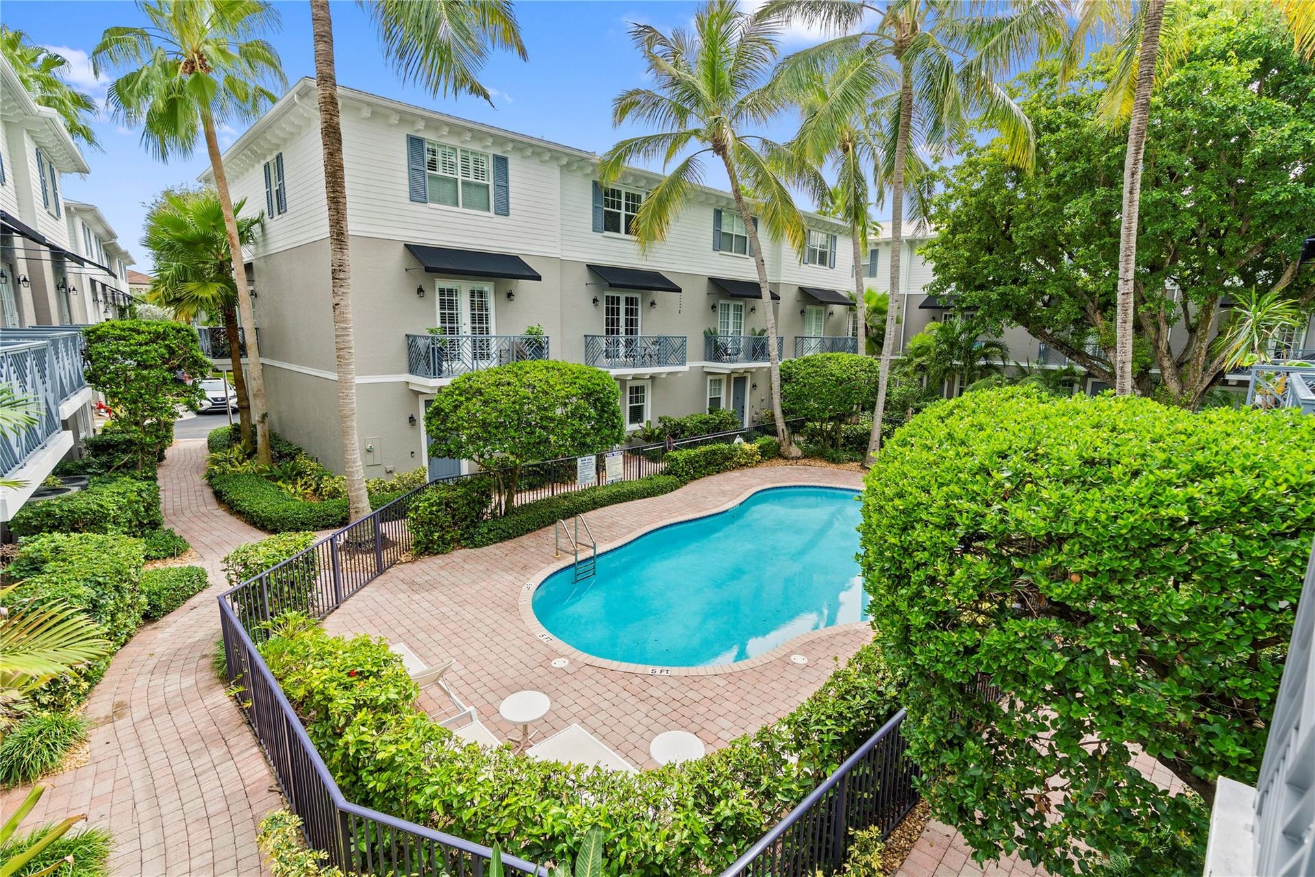 2243 NE 9TH Avenue, Wilton Manors, FL 33305 Photo 16