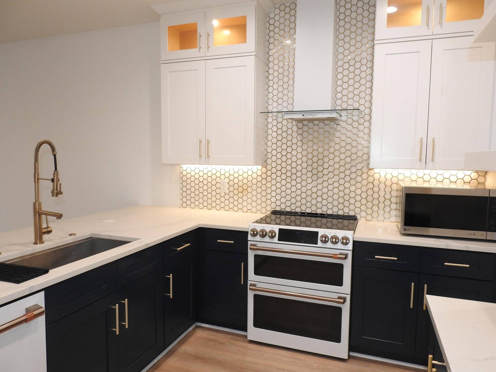 2243 NE 9TH Avenue, Wilton Manors, FL 33305 DSCN2785