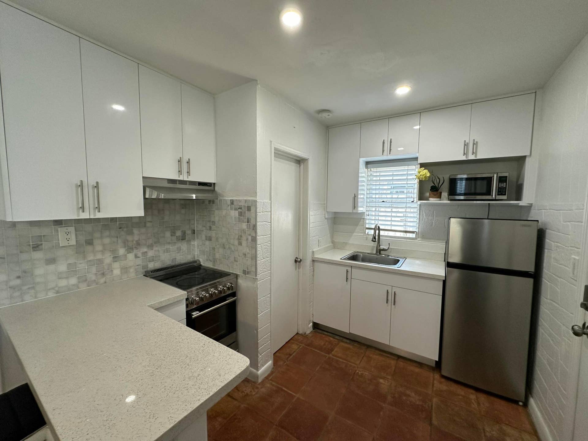 2703 NE 6TH Lane, Wilton Manors, FL 33334 IMG_7890 2
