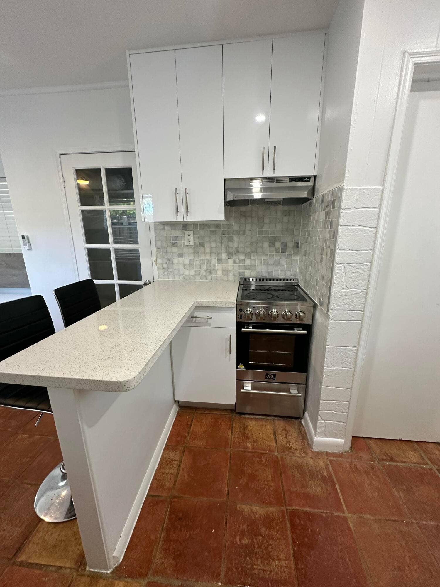 2703 NE 6TH Lane, Wilton Manors, FL 33334 IMG_7882 2