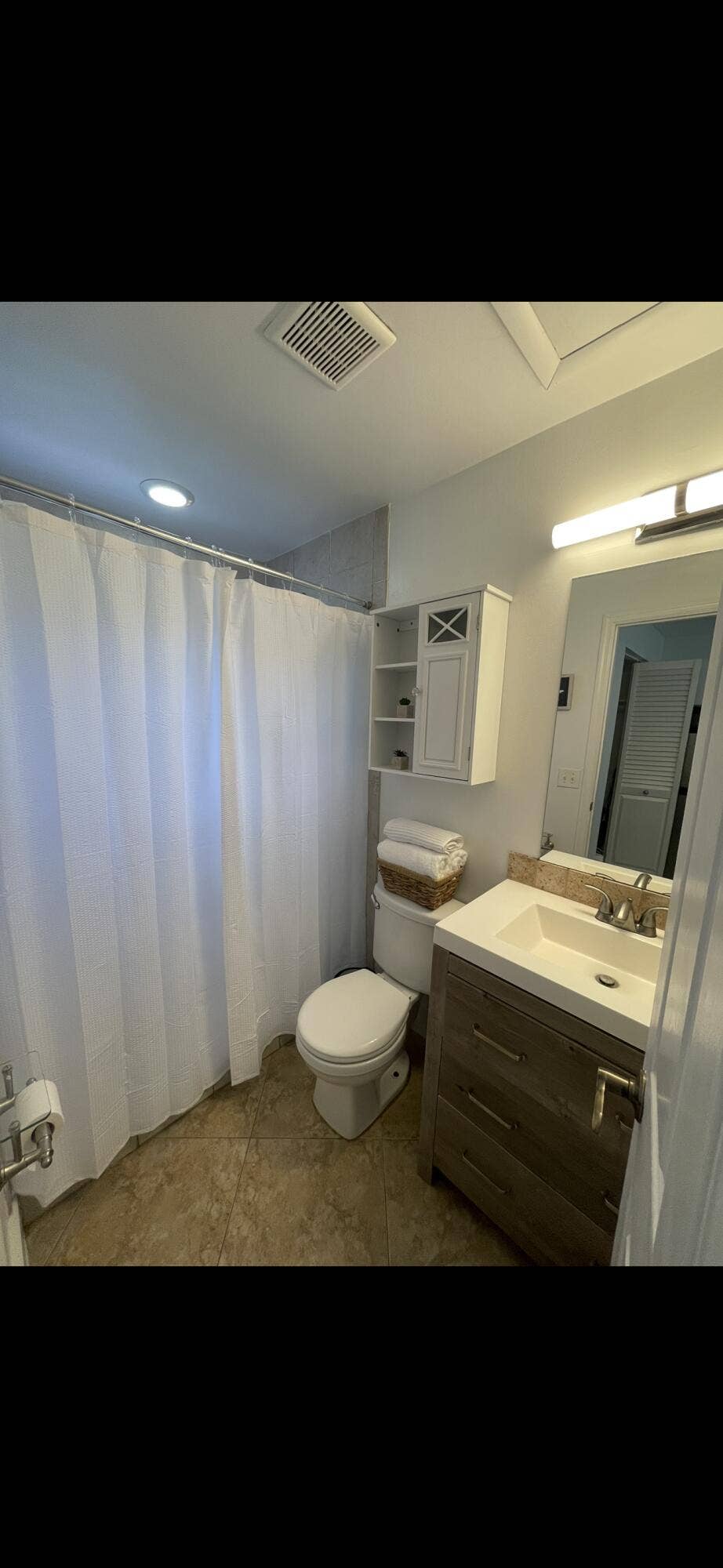 2703 NE 6TH Lane, Wilton Manors, FL 33334 IMG_8116 2
