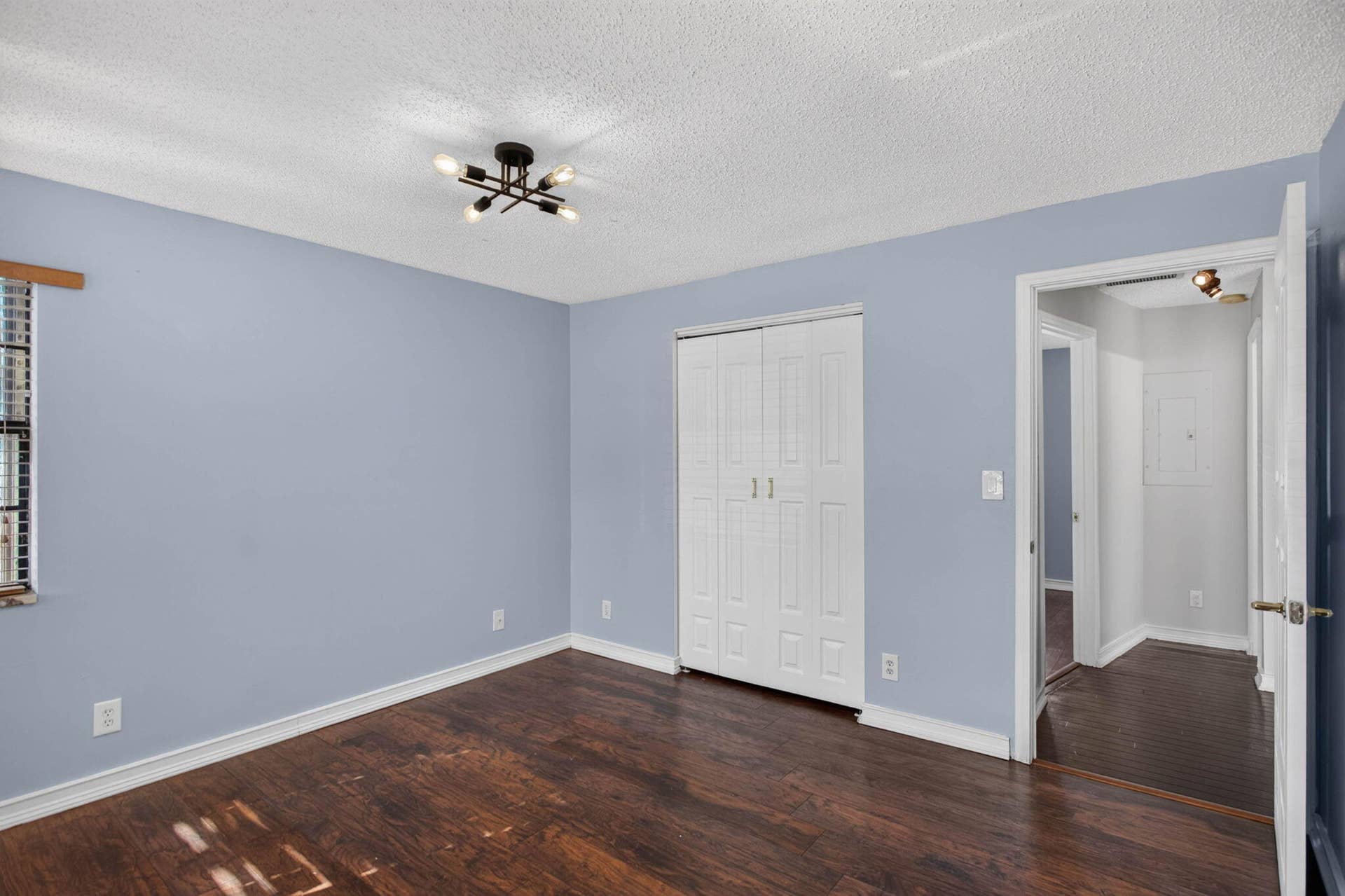 2511 NE 9TH Terrace, Pompano Beach, FL 33064 29