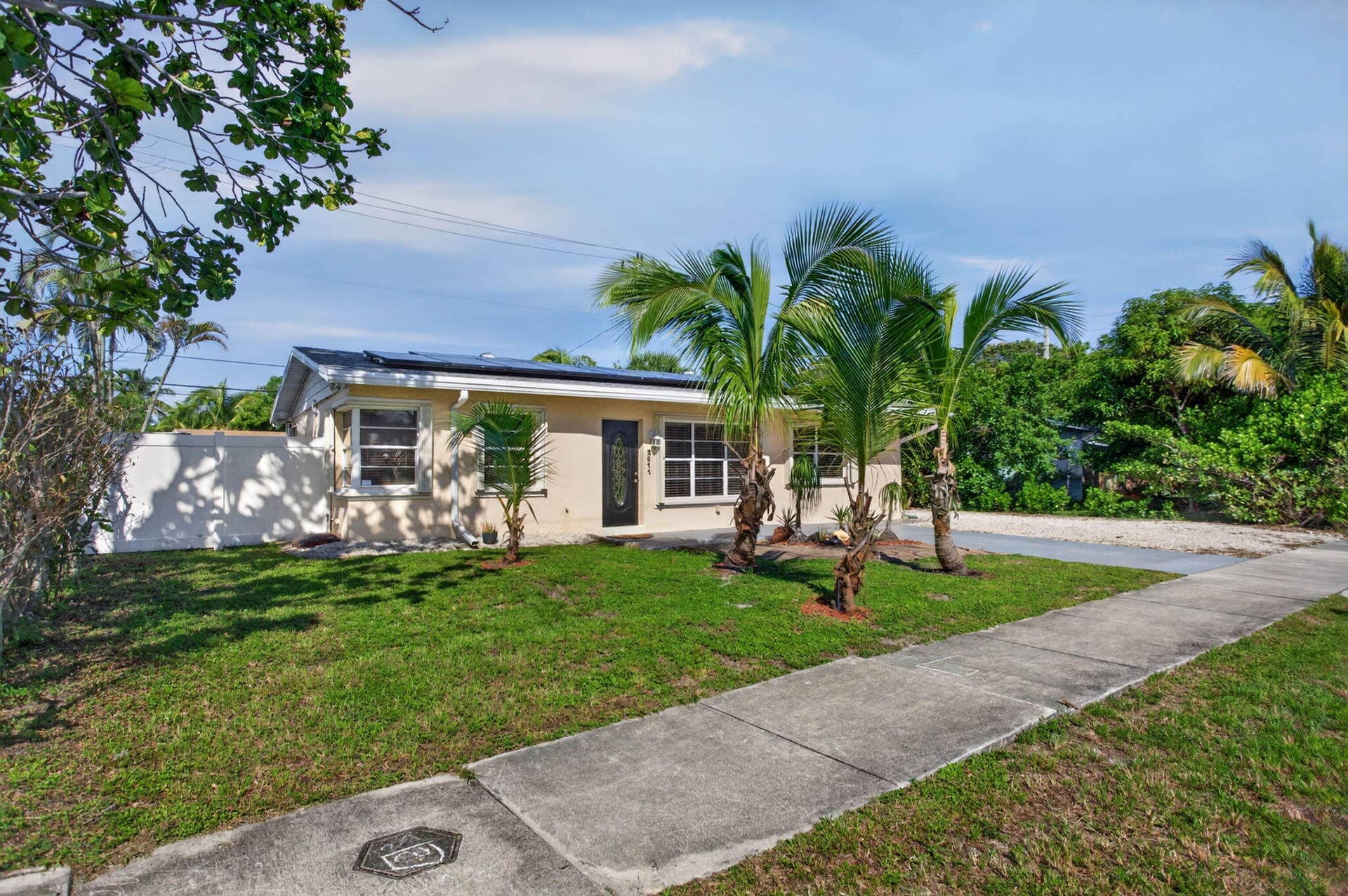 2511 NE 9TH Terrace, Pompano Beach, FL 33064 2