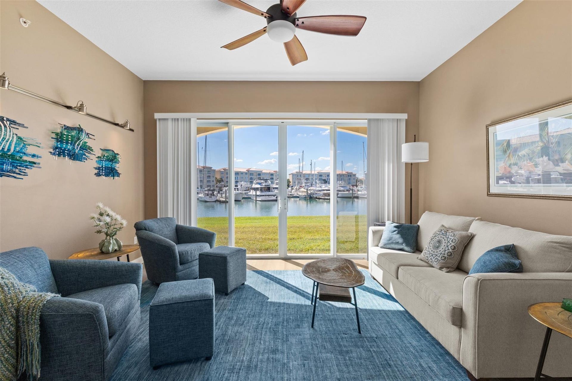 9 HARBOUR ISLE Drive E, #102, Fort Pierce, FL 34949 All furnishings included
