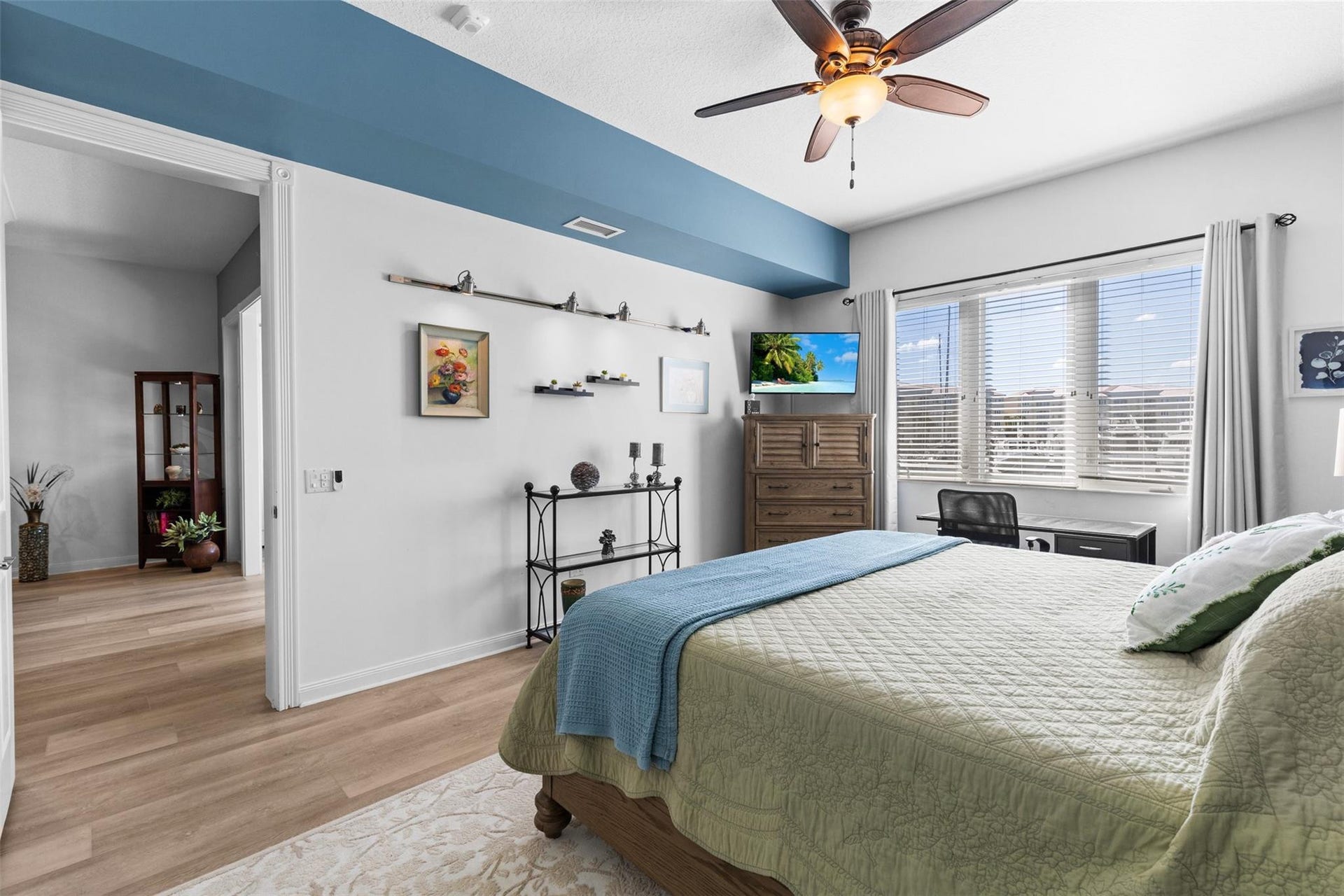 9 HARBOUR ISLE Drive E, #102, Fort Pierce, FL 34949 Primary Bedroom