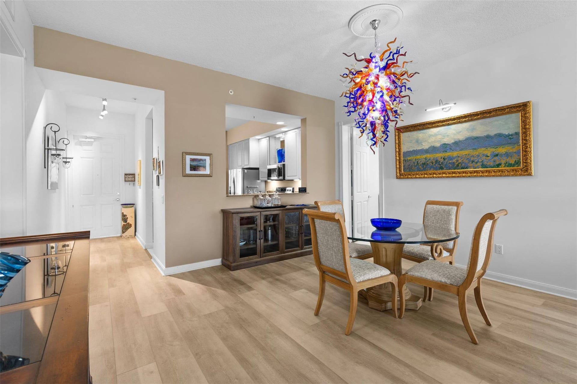 9 HARBOUR ISLE Drive E, #102, Fort Pierce, FL 34949 Dining Room