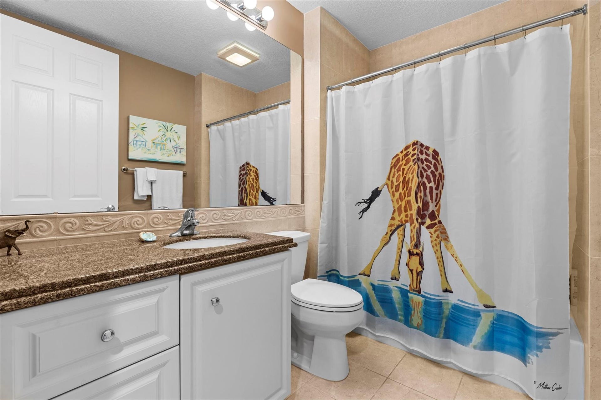 9 HARBOUR ISLE Drive E, #102, Fort Pierce, FL 34949 Guest Bath